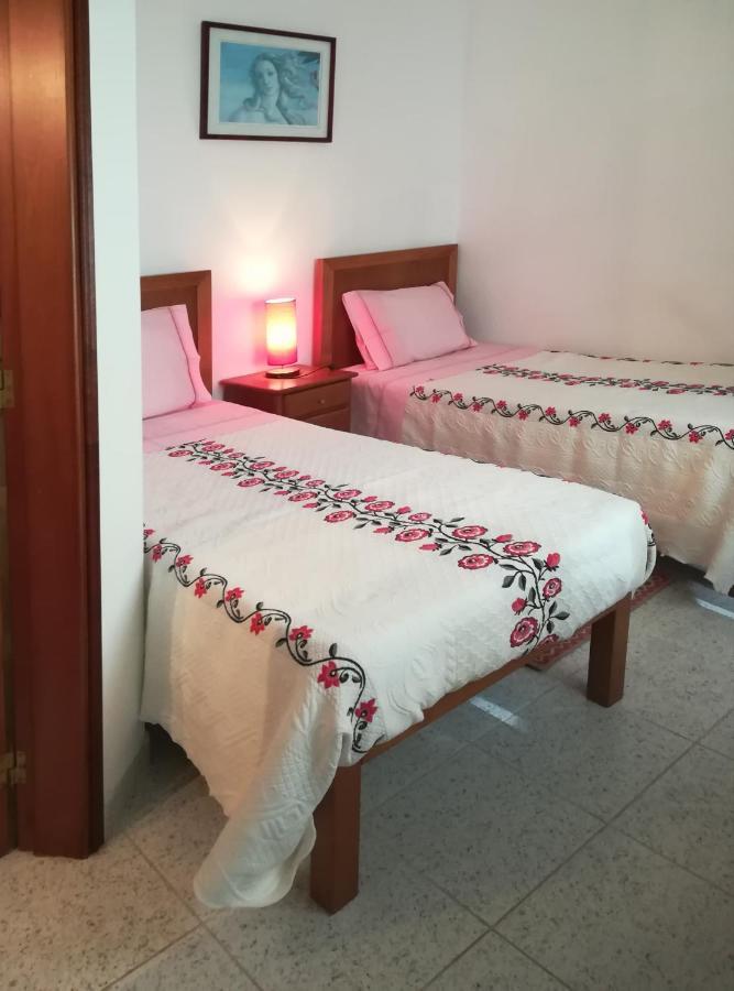 Hospedaria Saozinha Figueira da Foz Esterno foto
